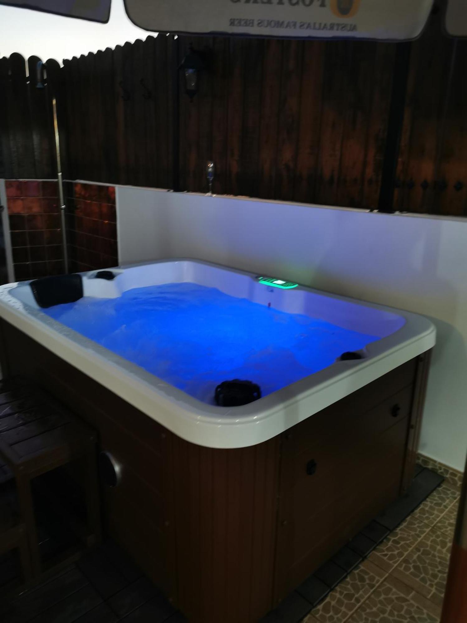 Casa Amelia - Exclusiva Con Jacuzzi En Telde