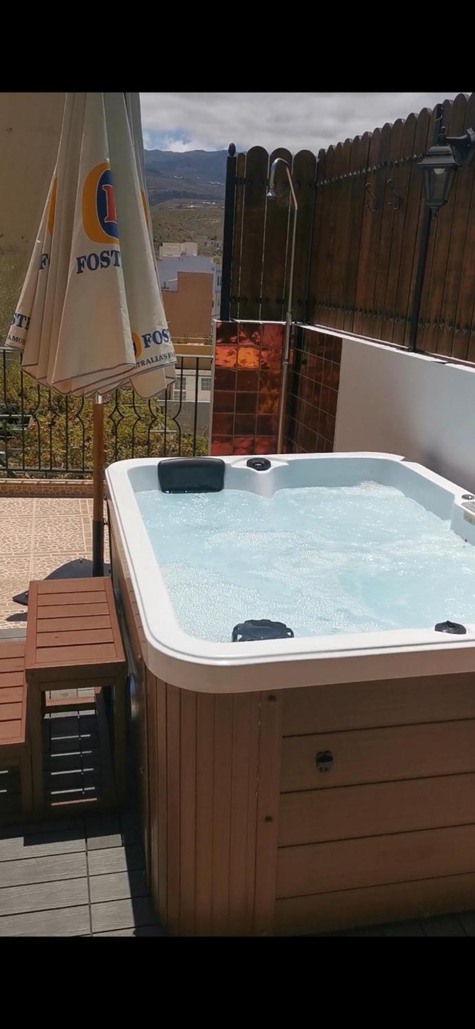 Casa Amelia - Exclusiva Con Jacuzzi En Telde
